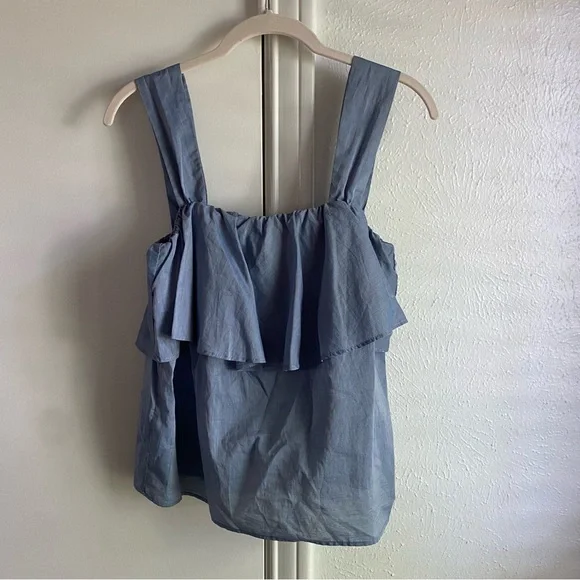 Who What Wear Tiered Chambray Blue Tank Top - Picture 1 of 16